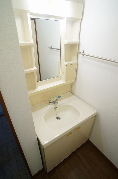 ニイハイツIの内装