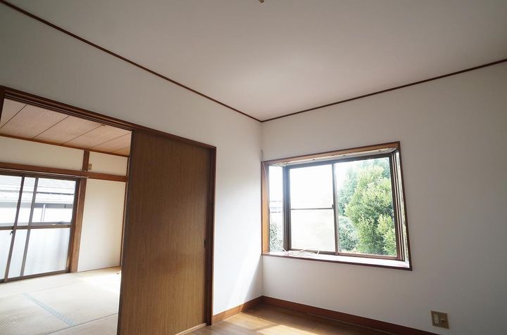 ニイハイツIの内装