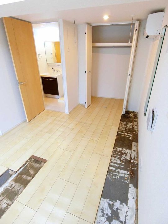 東京都練馬区東大泉4(マンション)の賃貸物件の居間