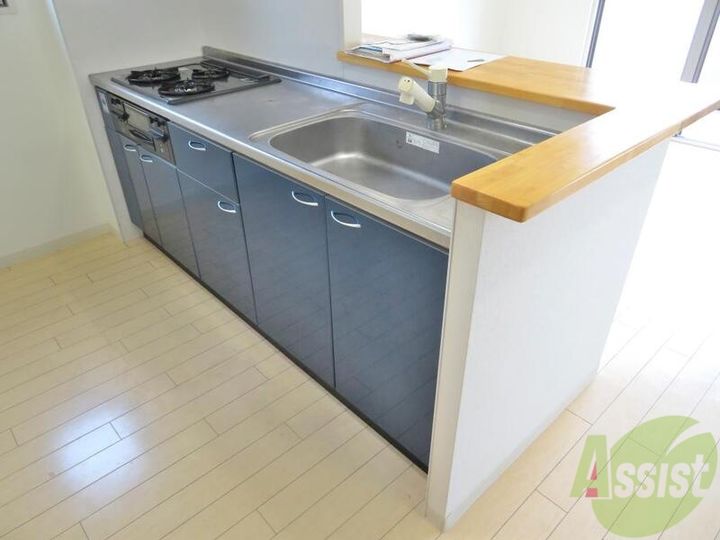 ルミエール北梅田のキッチン