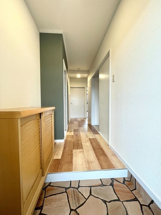サンシャイン有泉の玄関