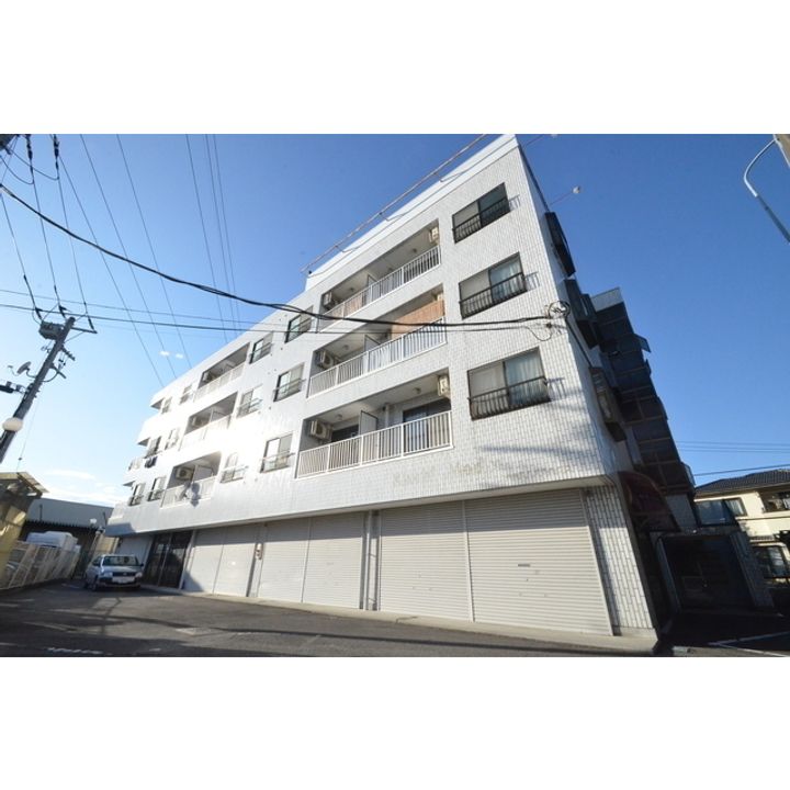 サンシャイン有泉の外観