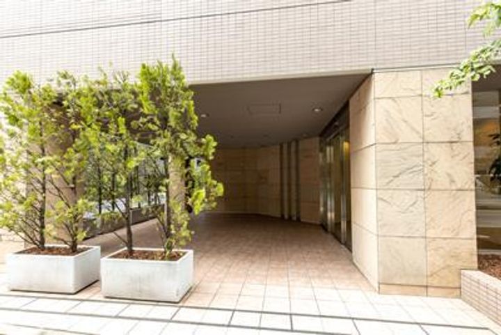 東京都中央区日本橋堀留町2(マンション)の賃貸物件の地図