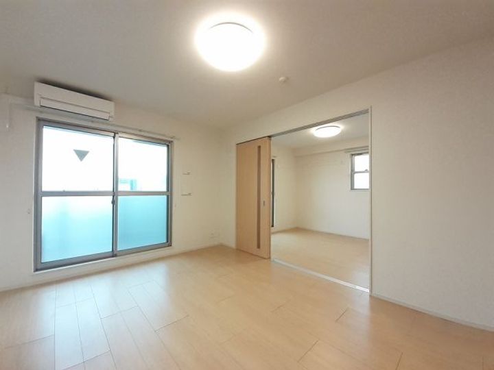 大阪府大阪市城東区森之宮2(マンション)の賃貸物件の居間