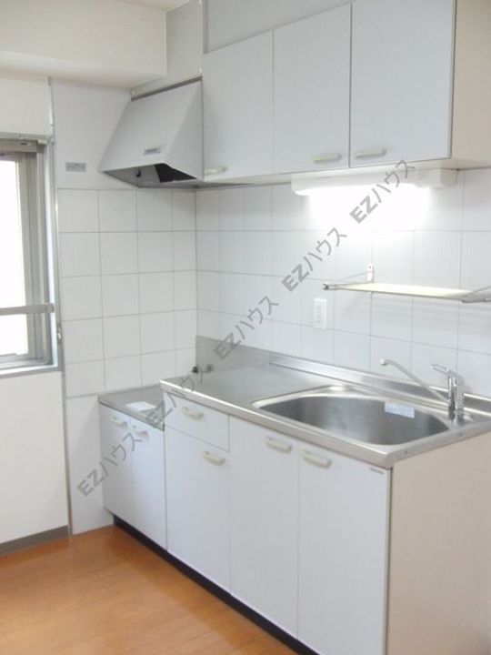 コントラーダ・ウノのキッチン