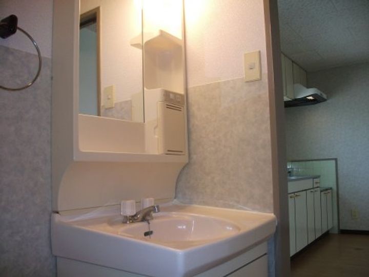 岡山県岡山市東区広谷(マンション)の賃貸物件の内装