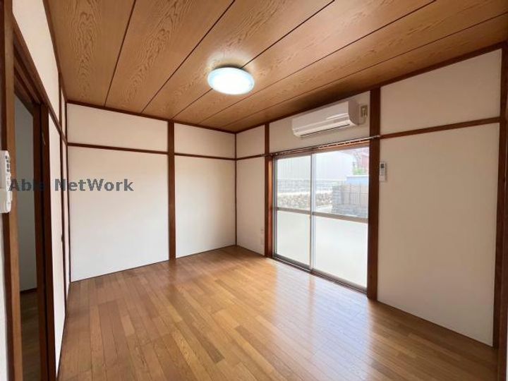 第三コーポ1000の居間