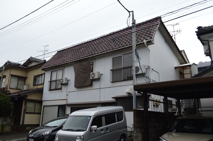コーポチェリーの外観
