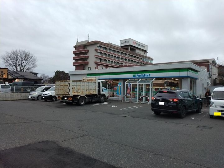 コーポチェリーの周辺