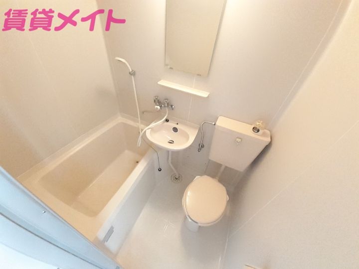 メゾンシャルマン Bの風呂