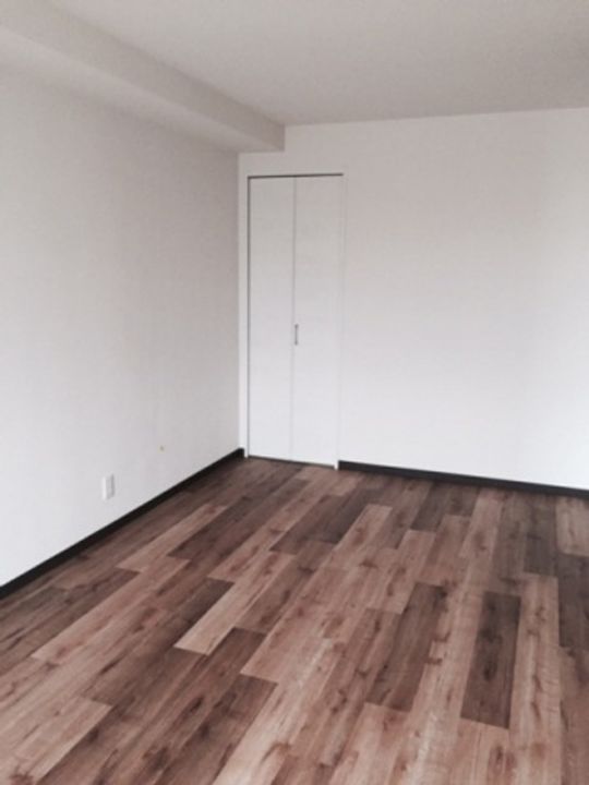 第2渡部ビルの居間