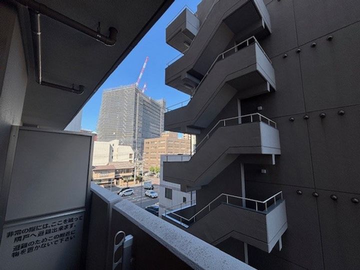 アルファステイツ大学病院通りのその他画像