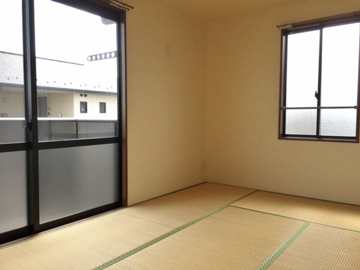 コモンシティ福沼 A棟の居間