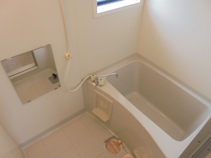 静岡県浜松市浜名区小松(アパート)の賃貸物件の風呂