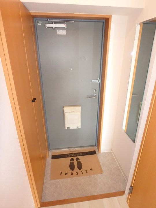 オザリア横濱日吉の玄関