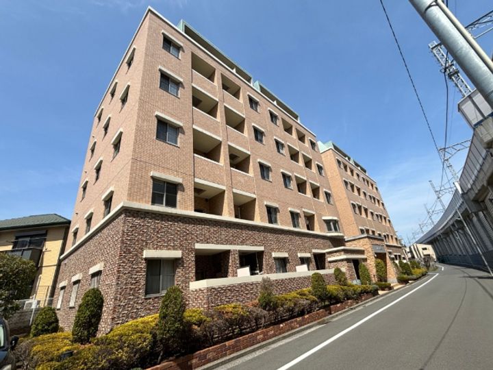 オザリア横濱日吉の外観