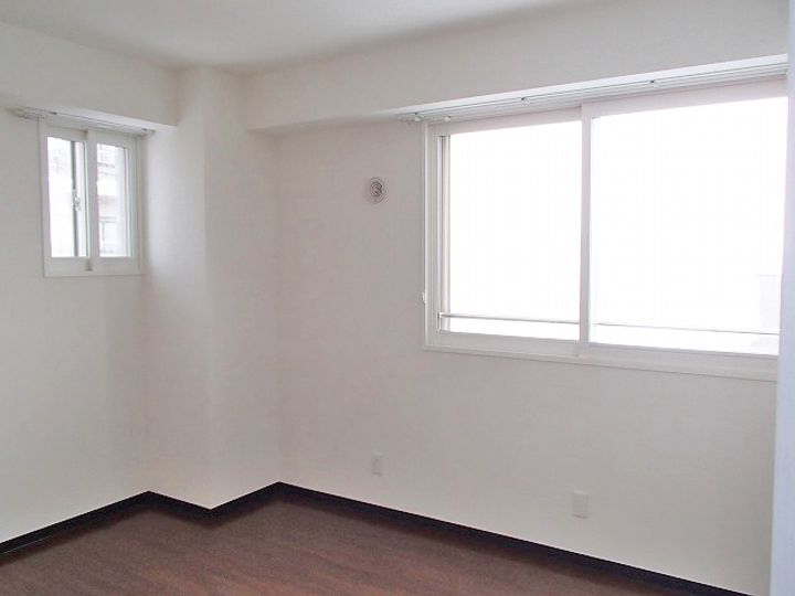 オリゾンテ麻生の内装