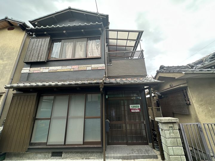 大阪府寝屋川市高柳5(一戸建)の賃貸物件の外観