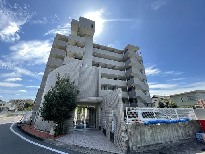 三郷パークホームズ103号室の外観