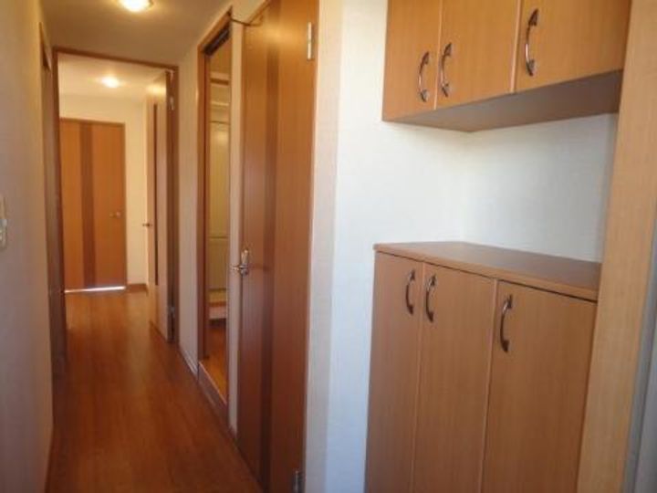 ランドマーク曙弐番館の玄関