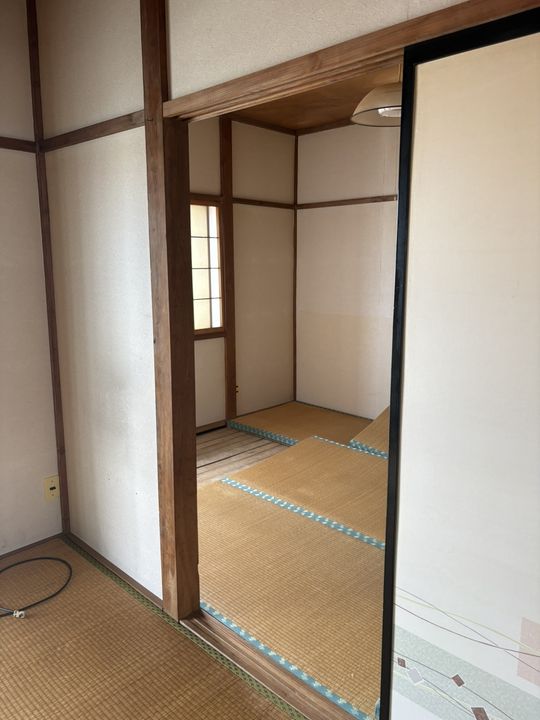 山子荘の内装