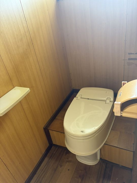 山子荘の内装
