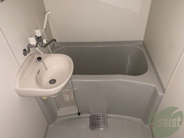 正栄ビル西公園の風呂