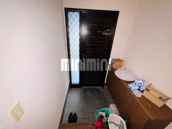 東京都国立市東3(一戸建)の賃貸物件の玄関