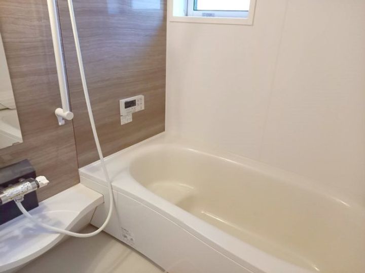 盛岡市北飯岡2丁目【グランジュール A】築13年の風呂