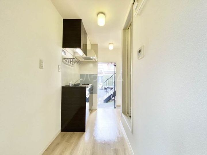 グリーンハイツBの玄関