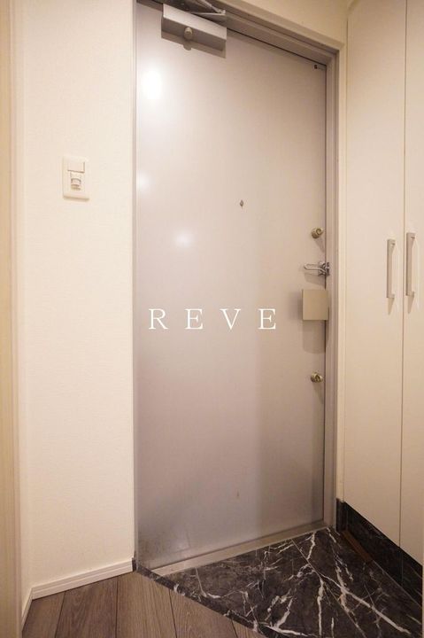 メイクスデザイン品川戸越の玄関