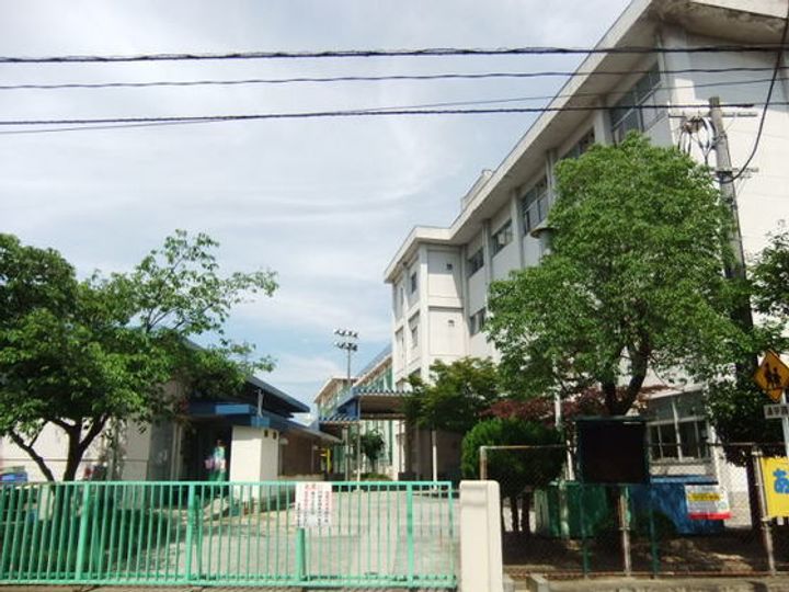 セジュール宮川IIの周辺