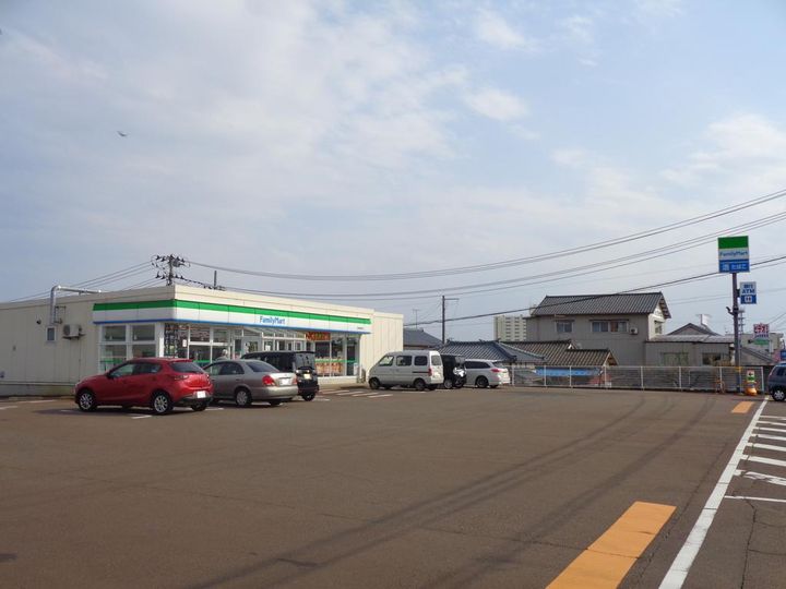 ハイツイトウの周辺