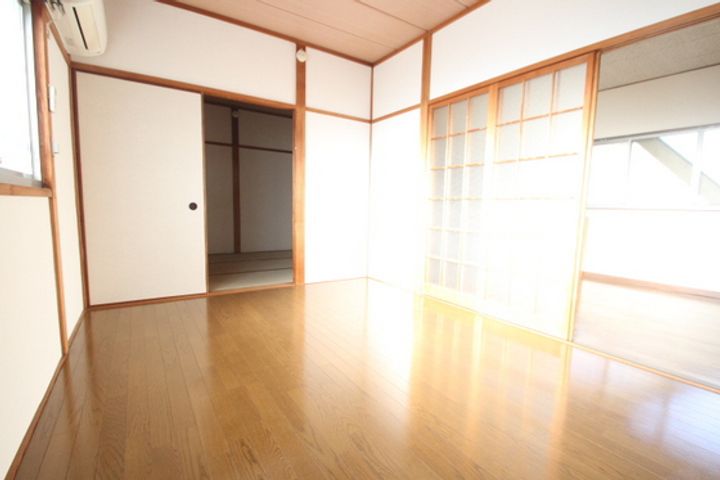 三宅第五アパートの内装