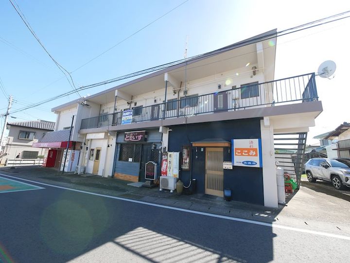 内山商店ビルの外観