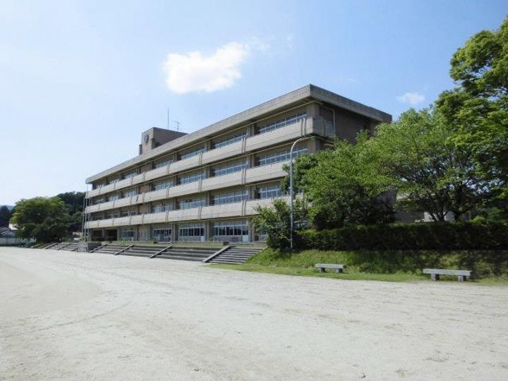 キャッスルグリーンの周辺