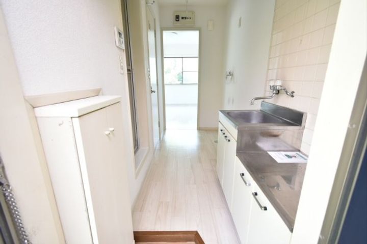 東京都府中市白糸台6(アパート)の賃貸物件の玄関