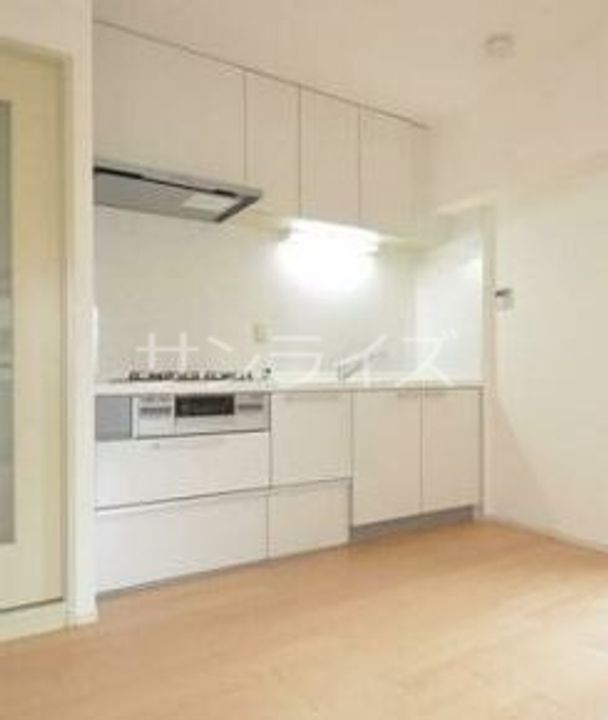 ユンヌ・ホワイエのキッチン