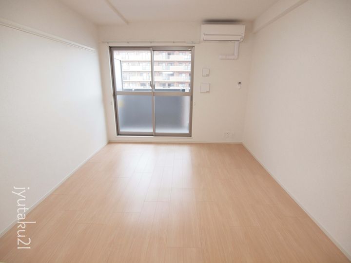 グランクリュ佐古WESTの居間