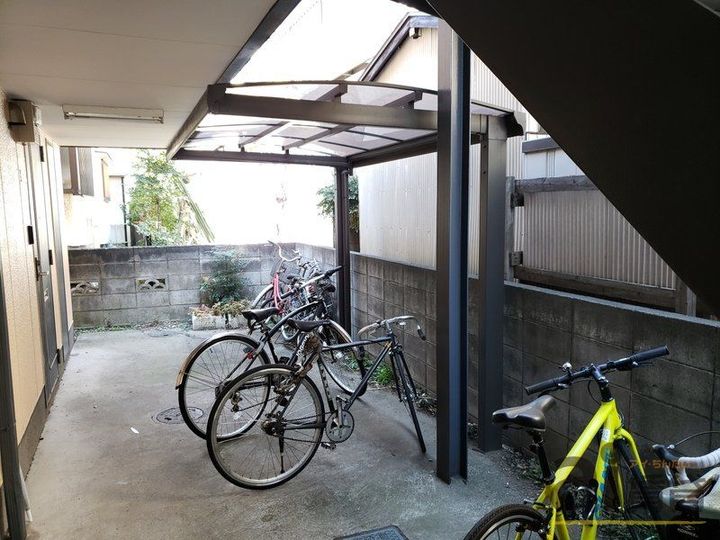 東京都小金井市緑町4(マンション)の賃貸物件の地図