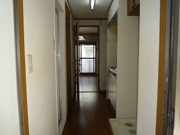 東京都調布市多摩川3の賃貸アパートの内装