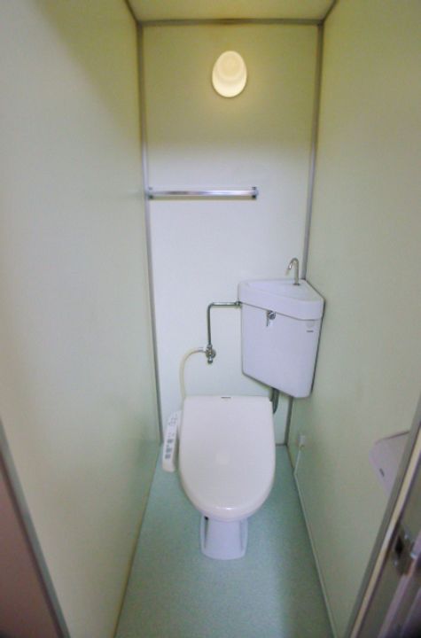 釣巻ビルの内装