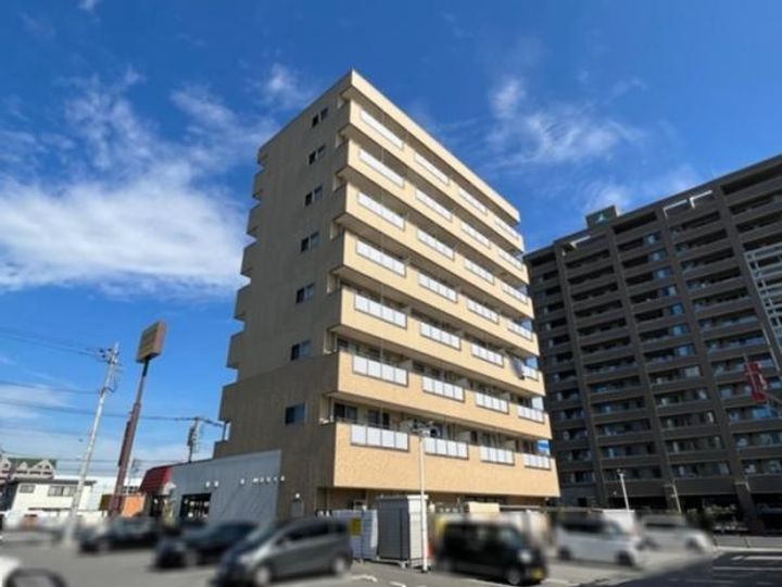 CREA元今泉の外観