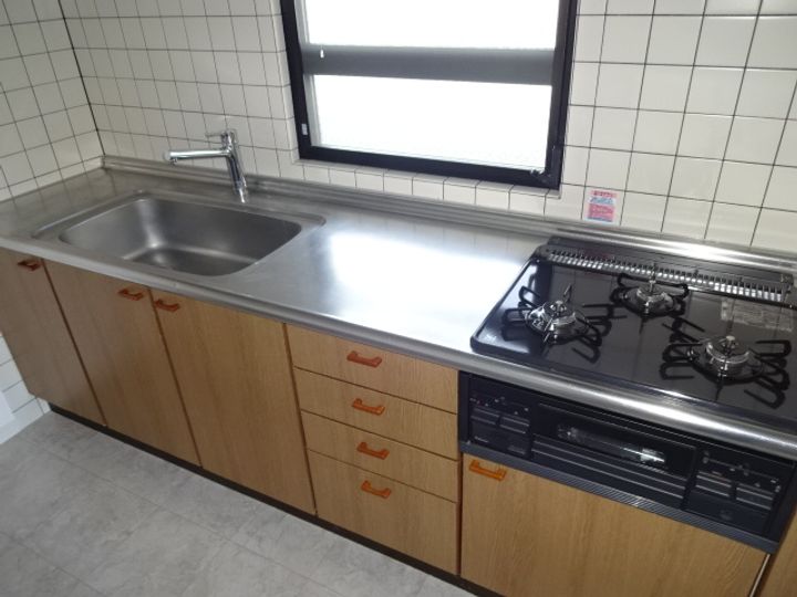 Daiwa Grace Maison 大島IIのキッチン