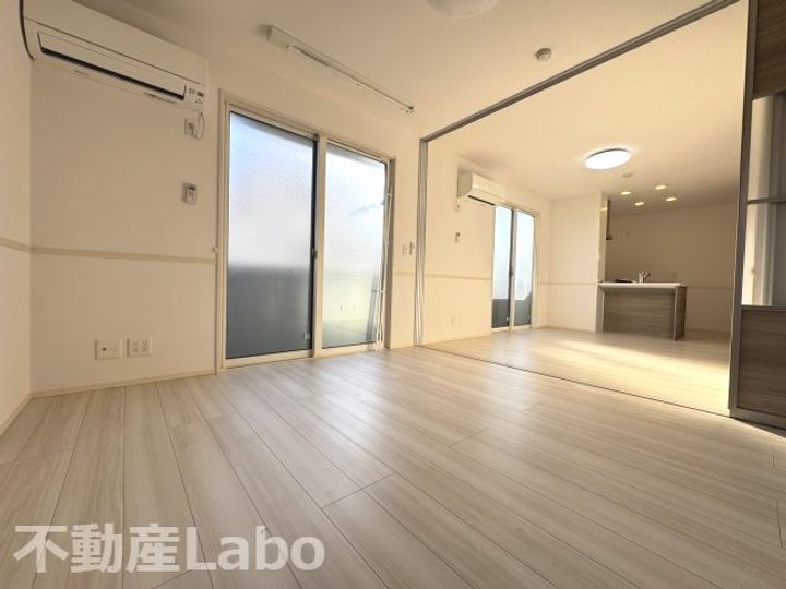 徳島県徳島市沖浜町東畑(アパート)の賃貸物件の居間