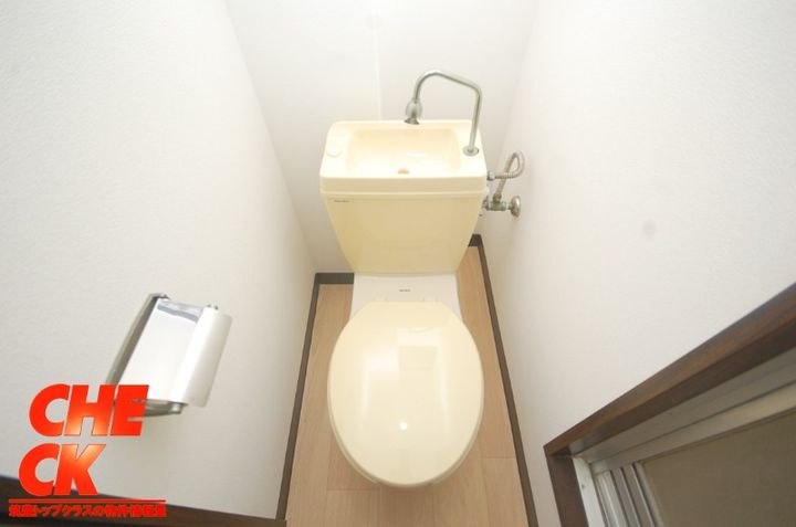 LAアパルトマンの内装