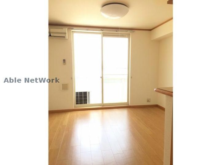 愛知県碧南市池下町1(アパート)の賃貸物件の居間