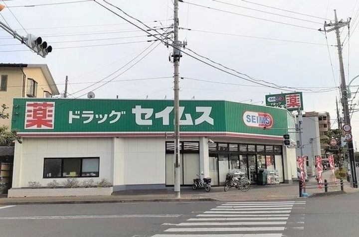 リバーフィールドの周辺