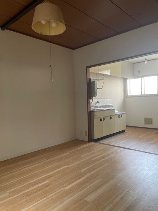 メゾン北千の内装