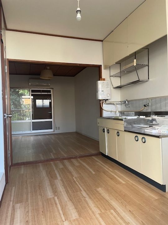 メゾン北千の居間